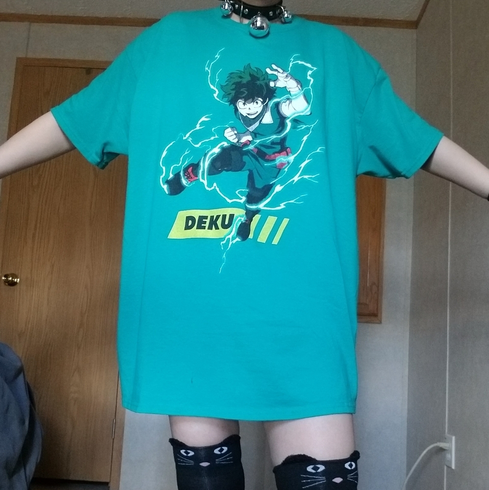 XL Deku shirt